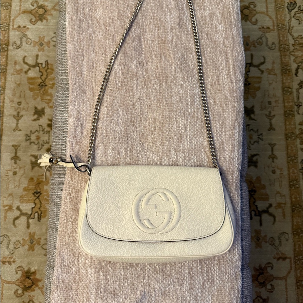 Gucci Off White Crossbody Bag with Iconic Logo